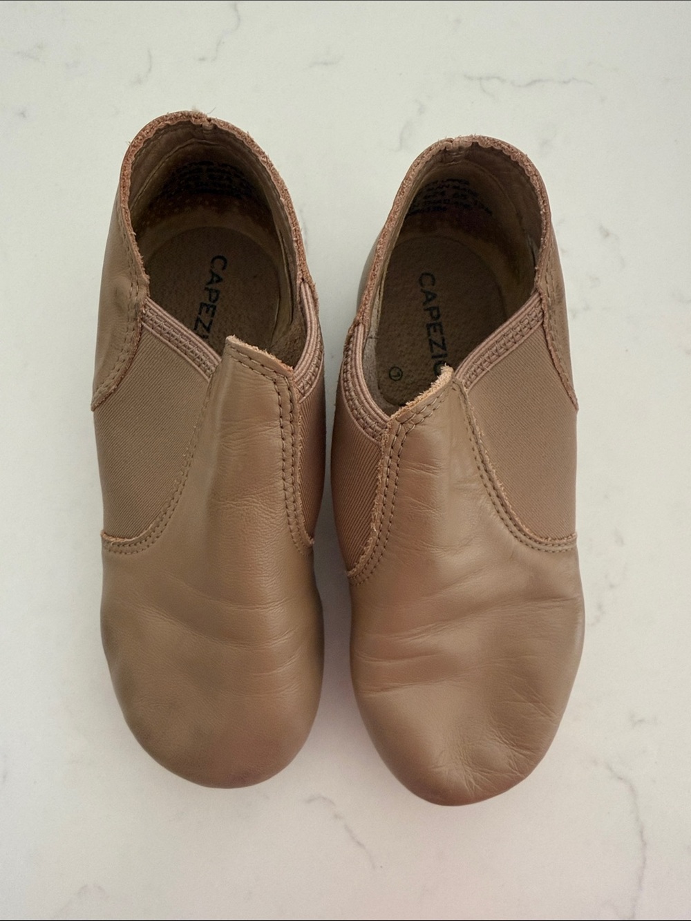 Capezio EJC Tan Slip-On Jazz Shoes 13m